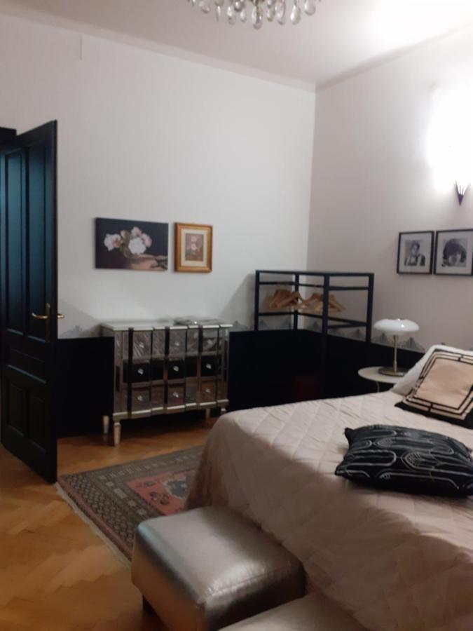 Apartmán La Casa Di Gatsby Lusso In Pieno Centro Con Parcheggio Gorizia Exteriér fotografie